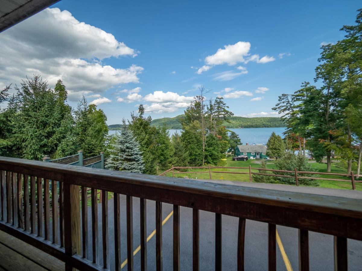 Lake 'N Pines Motel 库珀斯敦 外观 照片