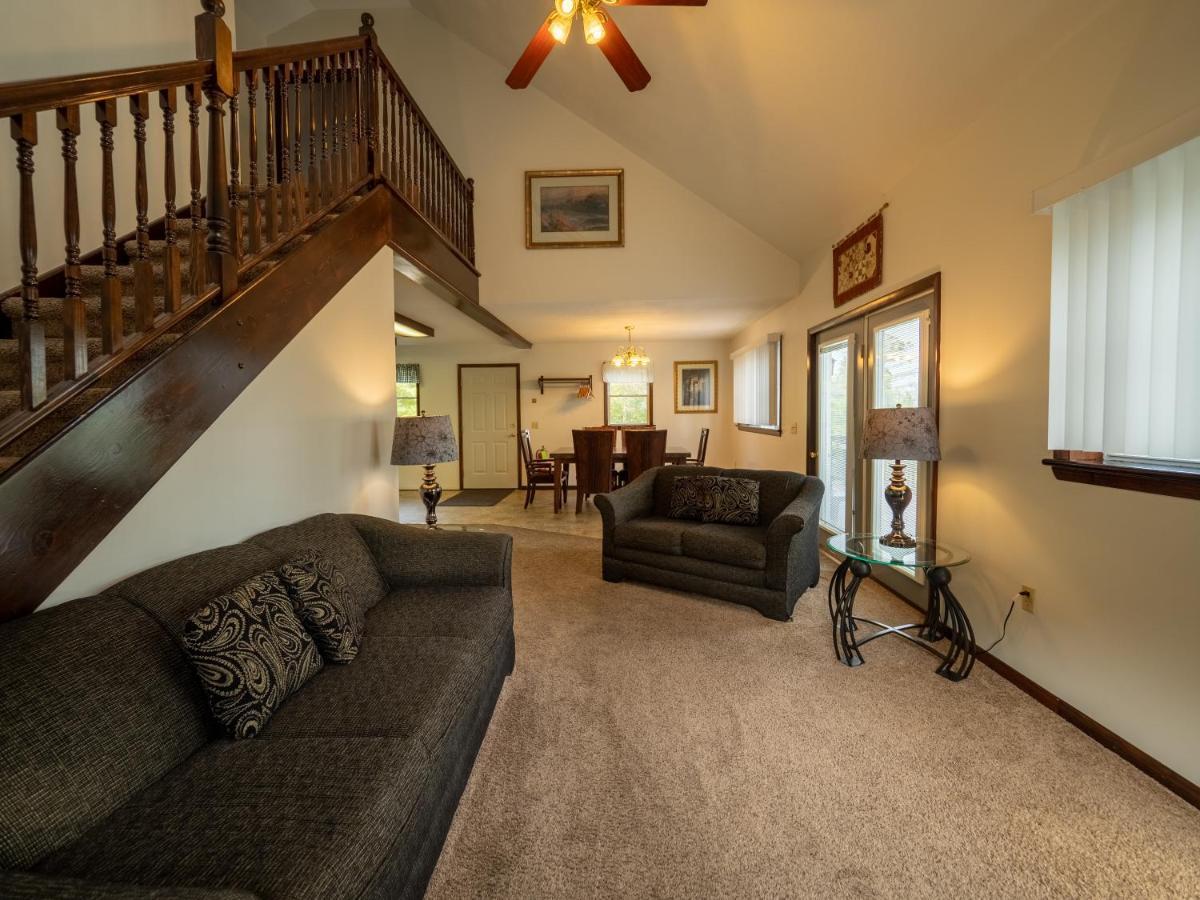 Lake 'N Pines Motel 库珀斯敦 外观 照片