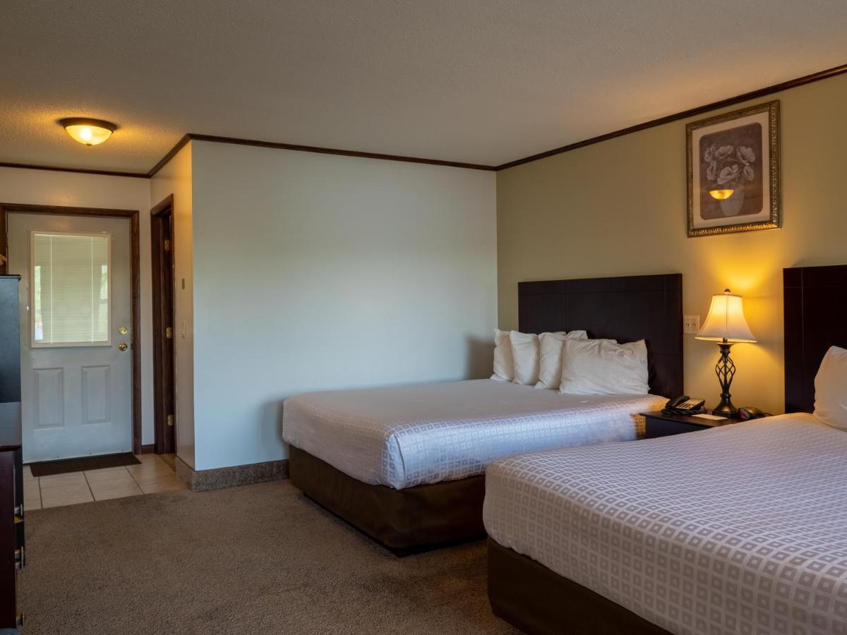 Lake 'N Pines Motel 库珀斯敦 外观 照片
