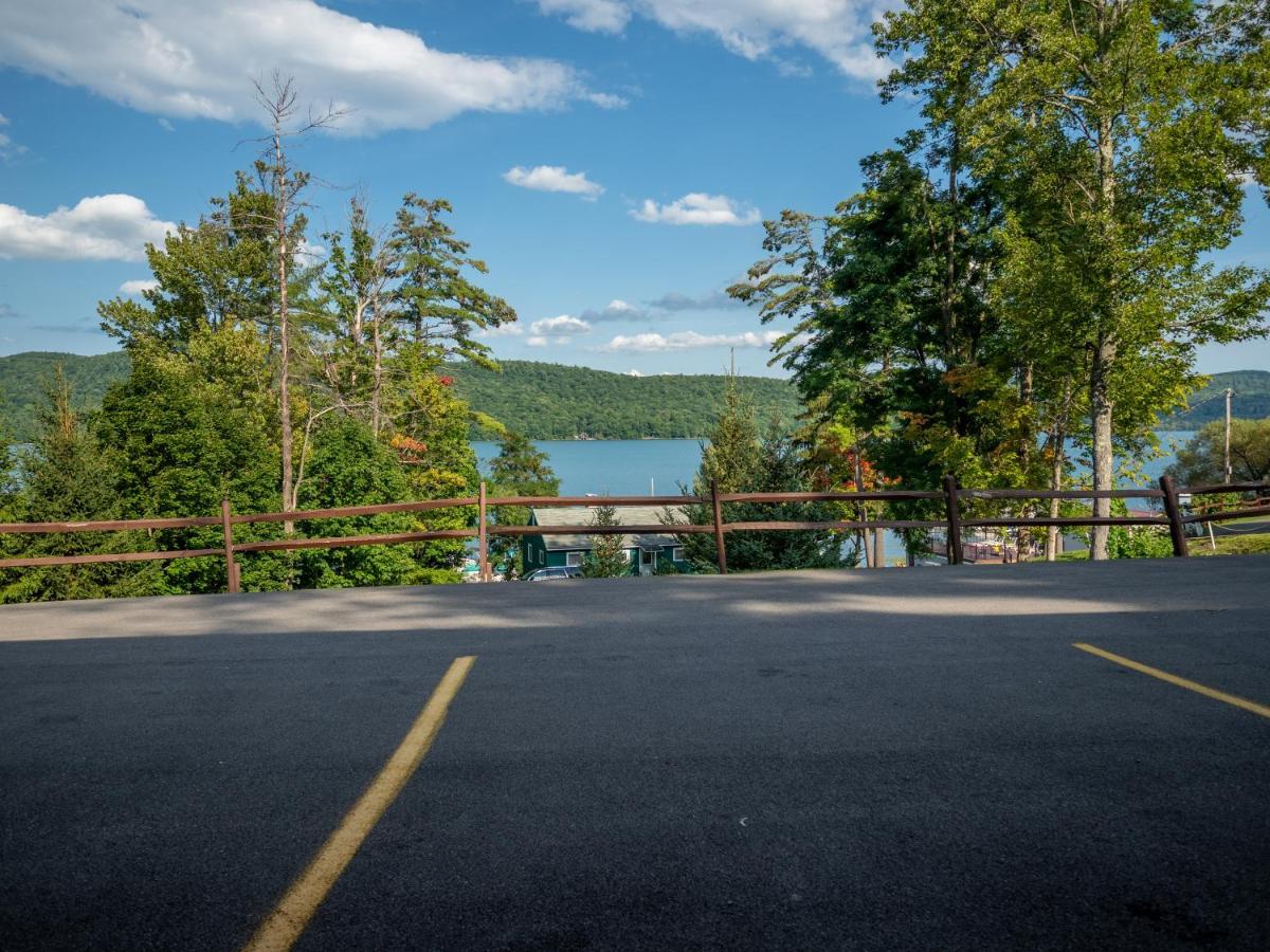 Lake 'N Pines Motel 库珀斯敦 外观 照片